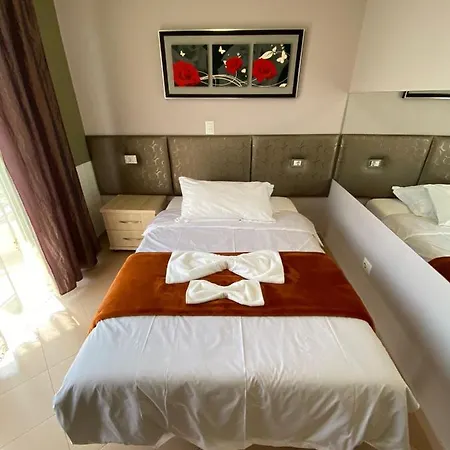 Prince Hotel Fier 3*