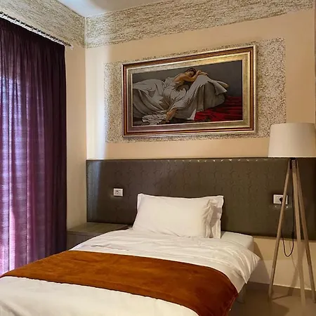 Prince Hotel Fier 3* Fier