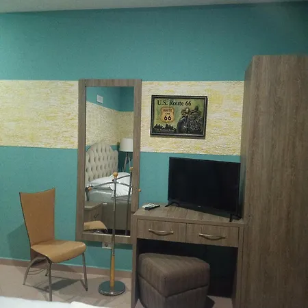 Hotel Prince Hotel Fier 3*