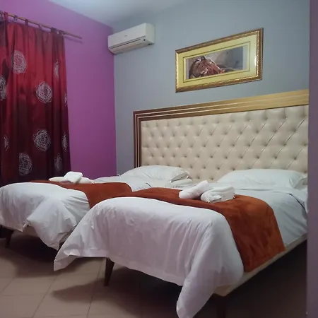 Prince Hotel Fier Hotel 3*