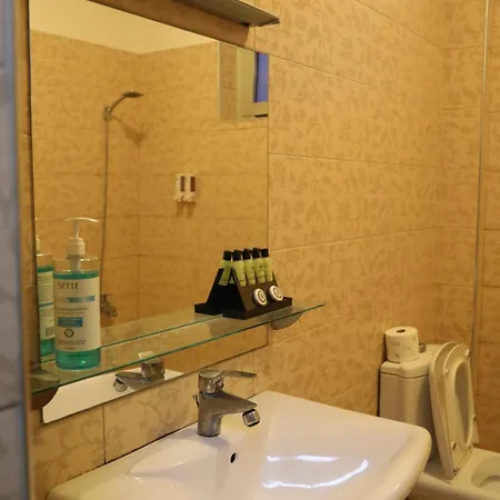 Prince Hotel Fier 3* Fier