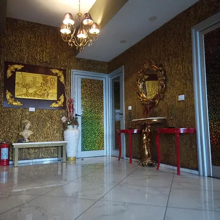 Prince Hotel Fier 3*