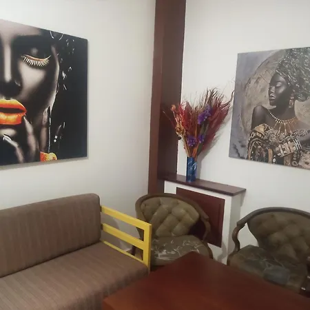 Prince Hotel Fier 3* فيير