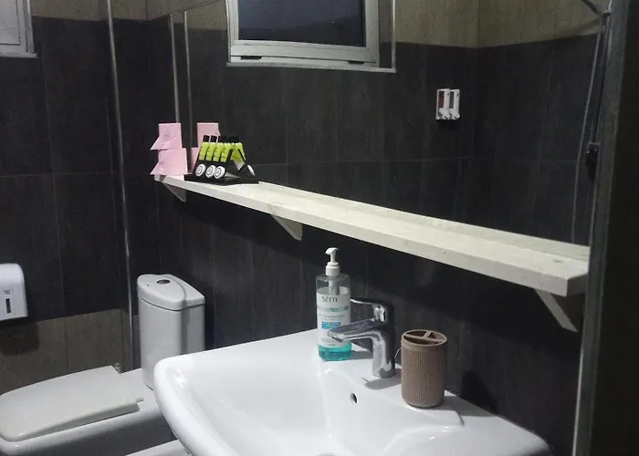 Prince Hotel Fier 3* フィエル