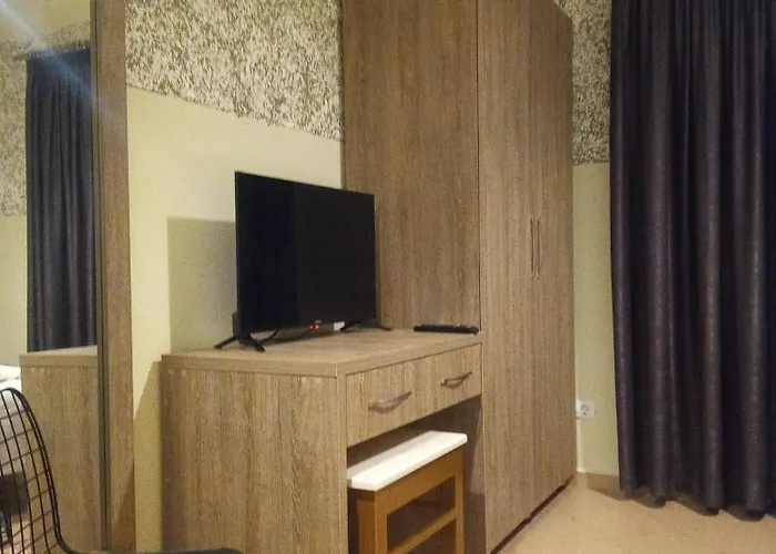 Prince Hotel Fier Hotel