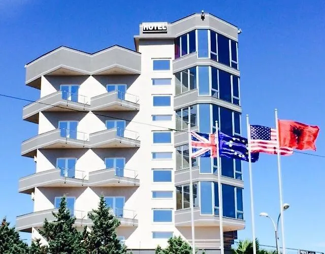 Prince Hotel Fier Hotel 3*