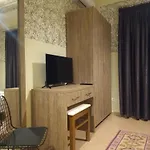 Prince Hotel Fier Otel