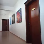 Prince Hotel Fier Otel