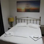 Prince Hotel Fier Otel 3*
