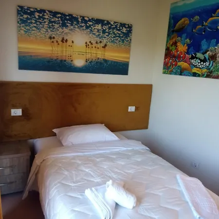 Prince Hotel Fier 3* Fier