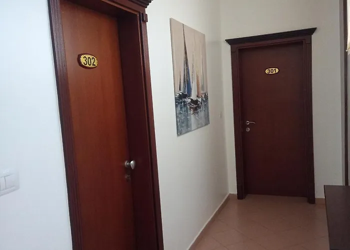 Prince Hotel Fier Hotel