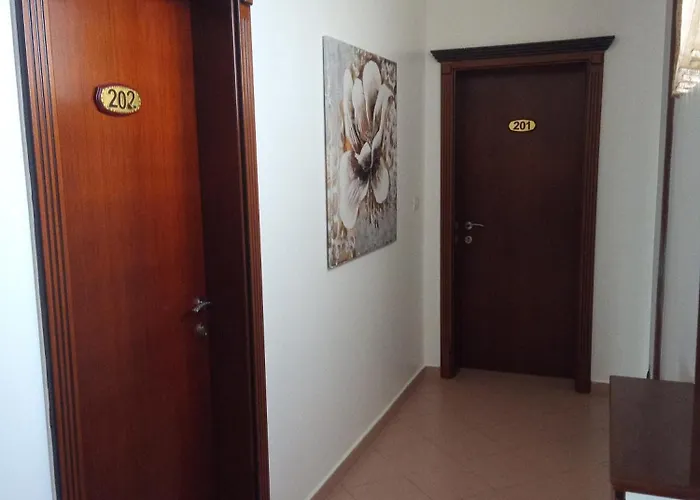 Hotel Prince Hotel Fier 3*